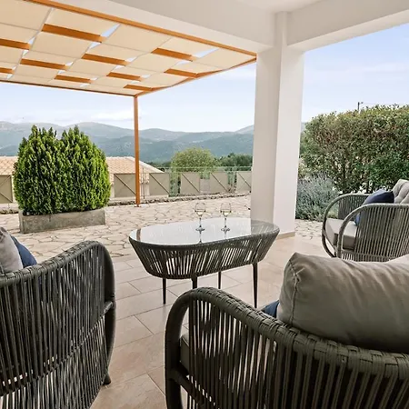 Vasilopoulos Residences - Villa Anthia With Jacuzzi & Shared Pool Argostoli  Exterior photo