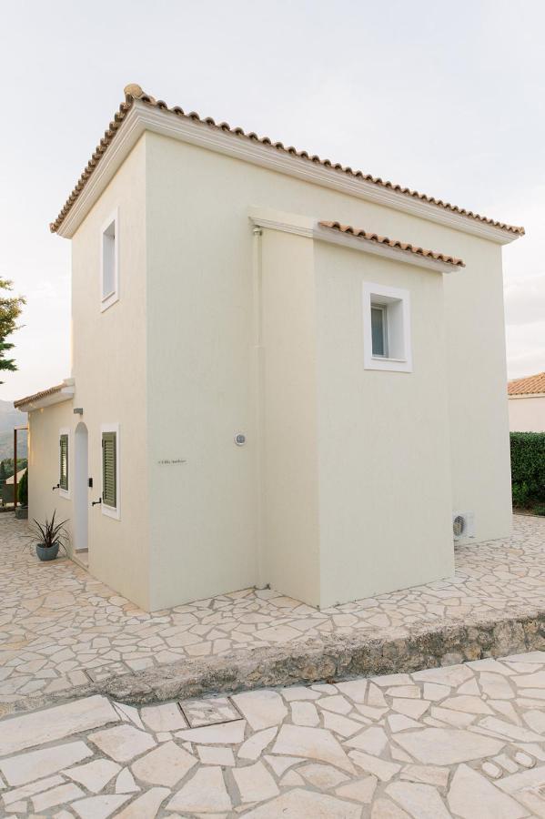 Villa Vasilopoulos Residences - Anthia With Jacuzzi & Shared Pool Argostoli (Kefalonia)
